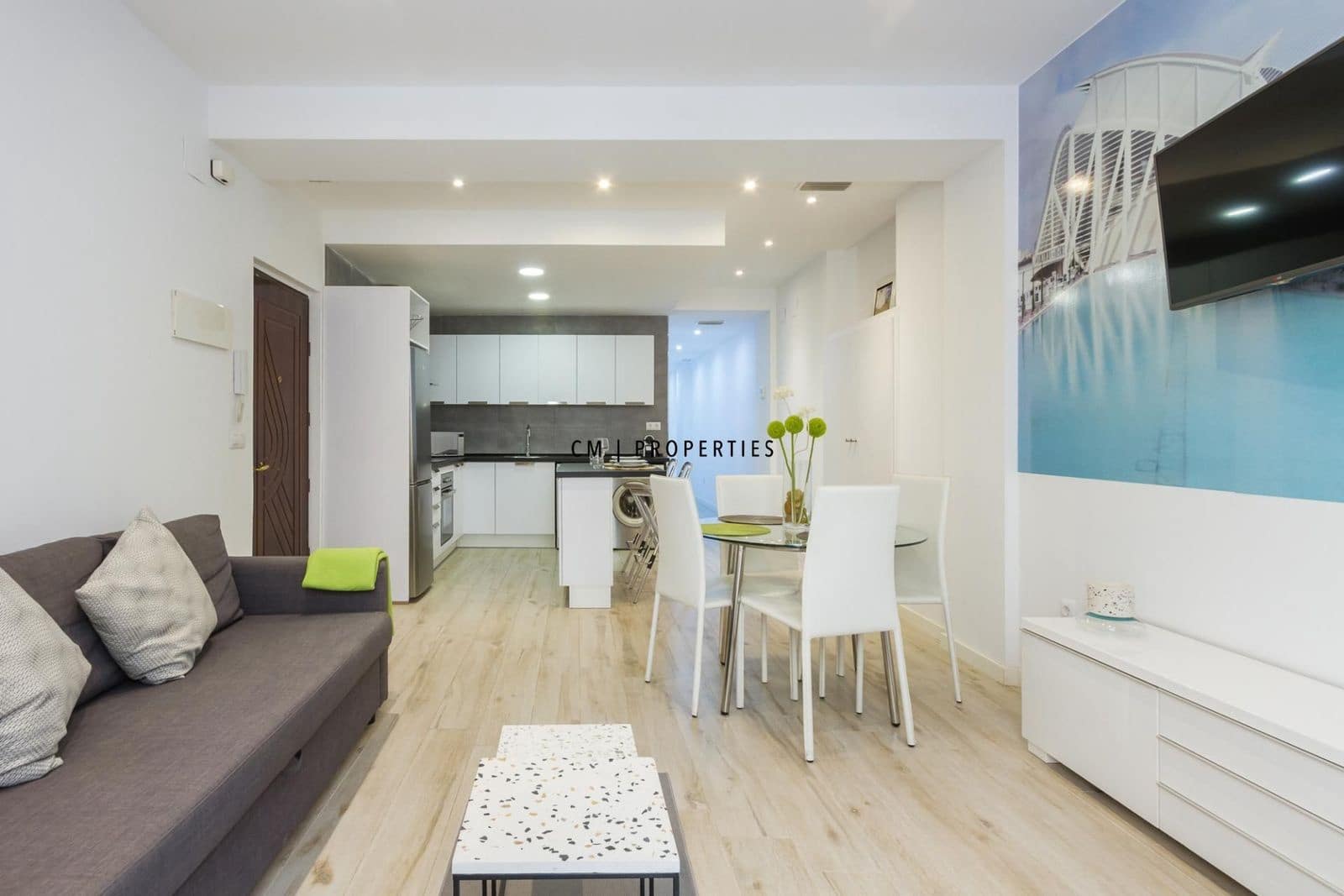 2 soveværelse Lejlighed til leje i Valencia by - € 2.550 (Ref: 9707950)