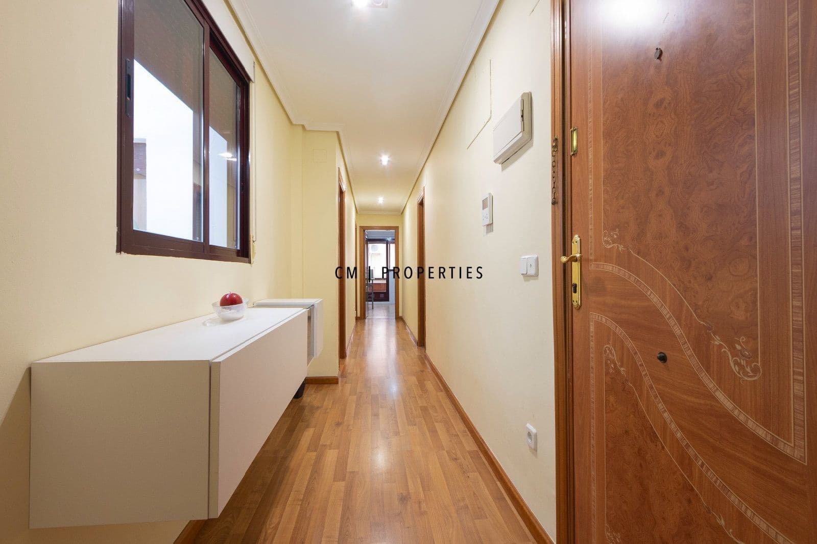 2 Zimmer Wohnung zu vermieten in Valencia Stadt mit Garage - 1.400 € (Ref: 9709077)