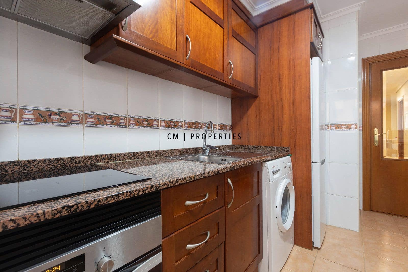 2 Zimmer Wohnung zu vermieten in Valencia Stadt mit Garage - 1.400 € (Ref: 9709077)