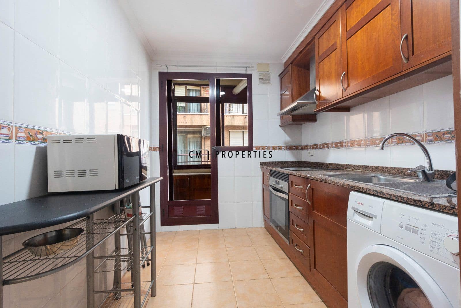 2 Zimmer Wohnung zu vermieten in Valencia Stadt mit Garage - 1.400 € (Ref: 9709077)