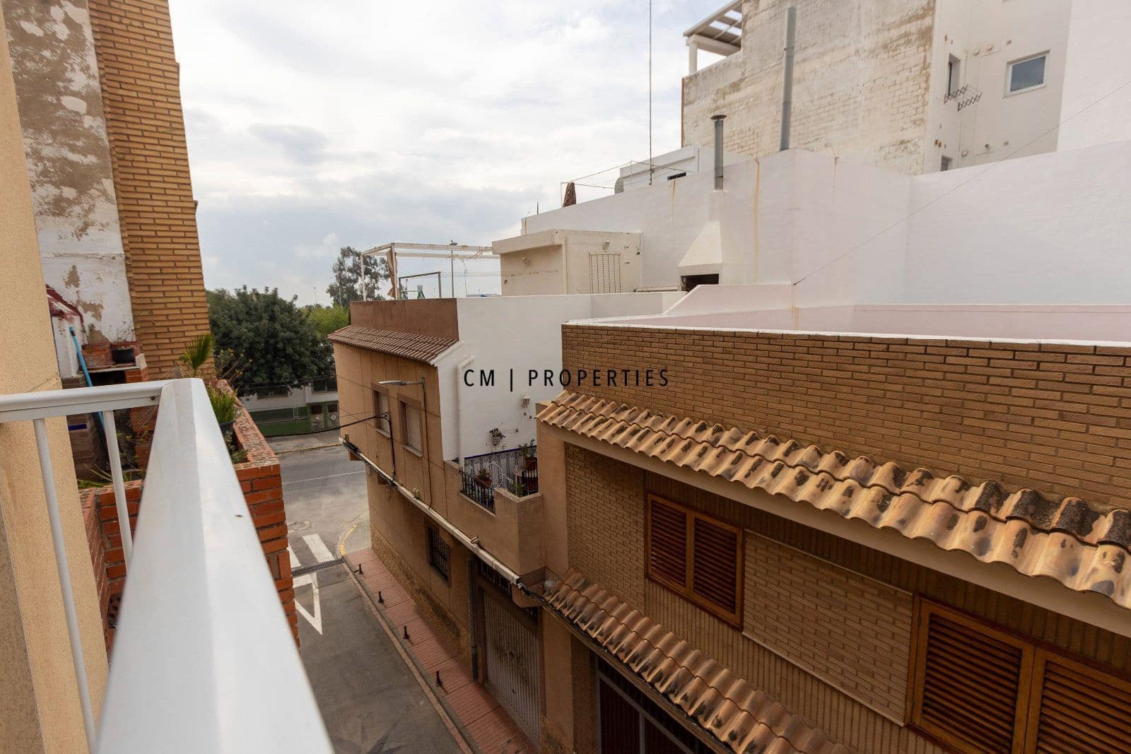 2 soveværelse Lejlighed til leje i Sagunto / Sagunt - € 1.200 (Ref: 9709147)