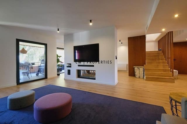 5 Zimmer Wohnung zu vermieten in Rocafort mit Pool Garage - 4.500 € (Ref: 9713227)