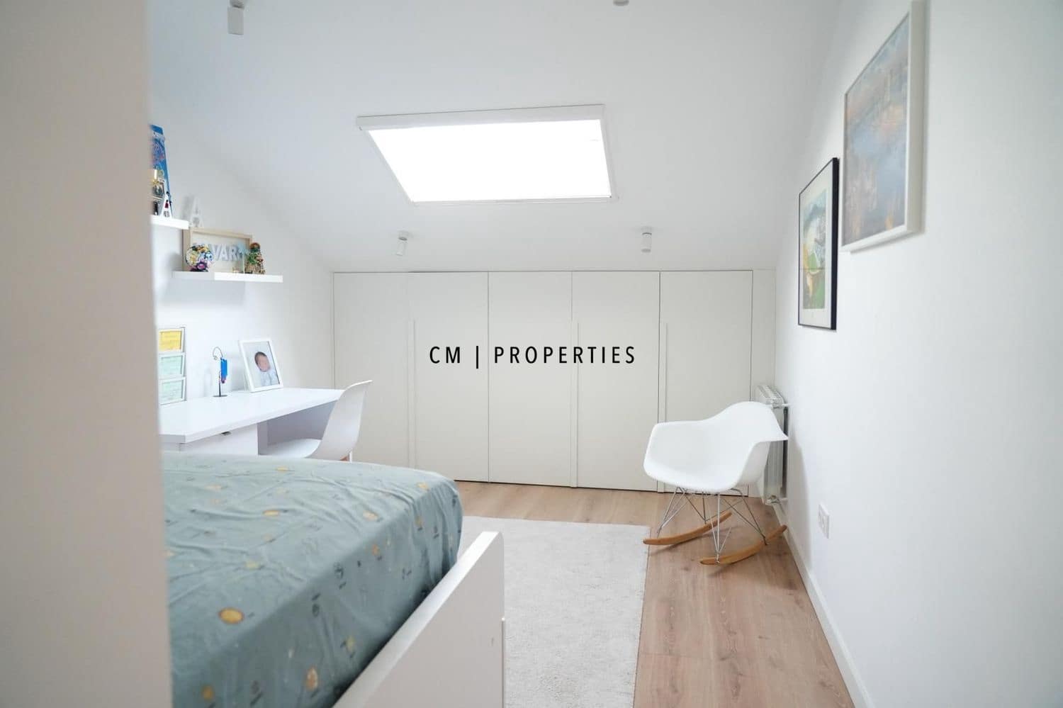 5 bedroom Flat for rent in Rocafort with pool garage - € 4,500 (Ref: 9713227)