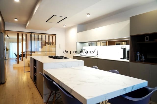 5 Zimmer Wohnung zu vermieten in Rocafort mit Pool Garage - 4.500 € (Ref: 9713227)