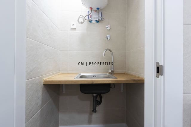 Ufficio da affittare in Torrent - 750 € (Rif: 9714081)