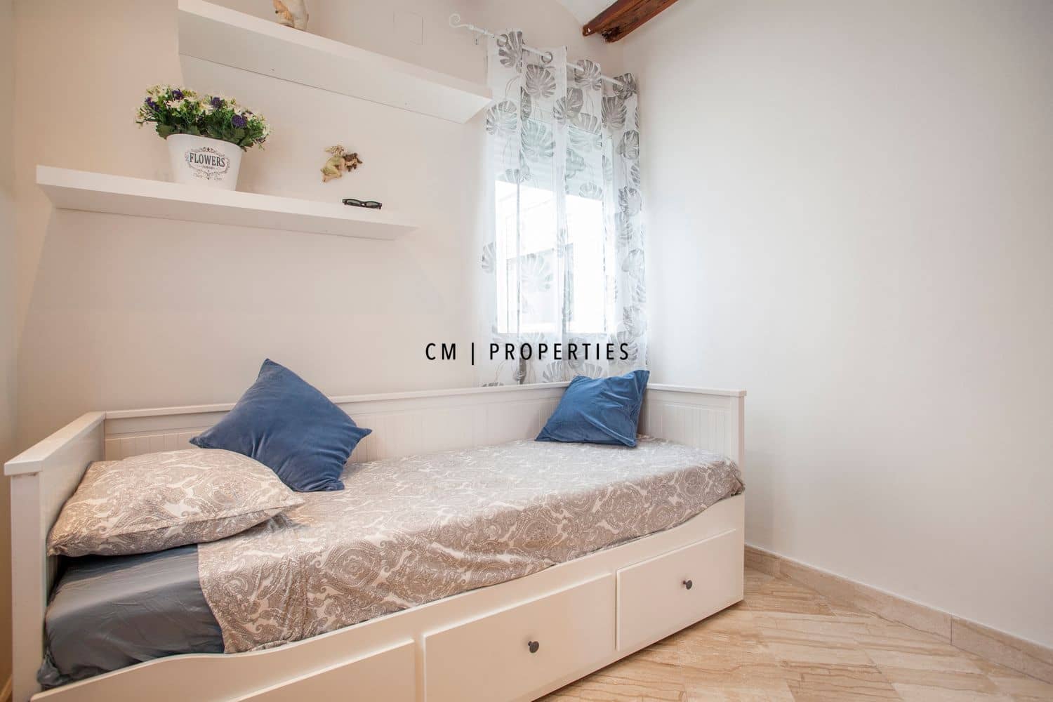 2 bedroom Flat for rent in Valencia city - € 1,500 (Ref: 9714082)