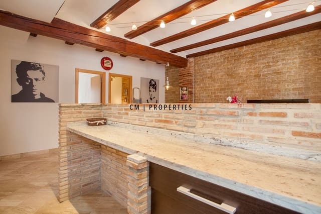 Piso de 2 habitaciones en València ciudad en alquiler - 1.500 € (Ref: 9714082)
