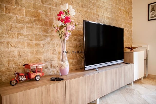 Piso de 2 habitaciones en València ciudad en alquiler - 1.500 € (Ref: 9714082)