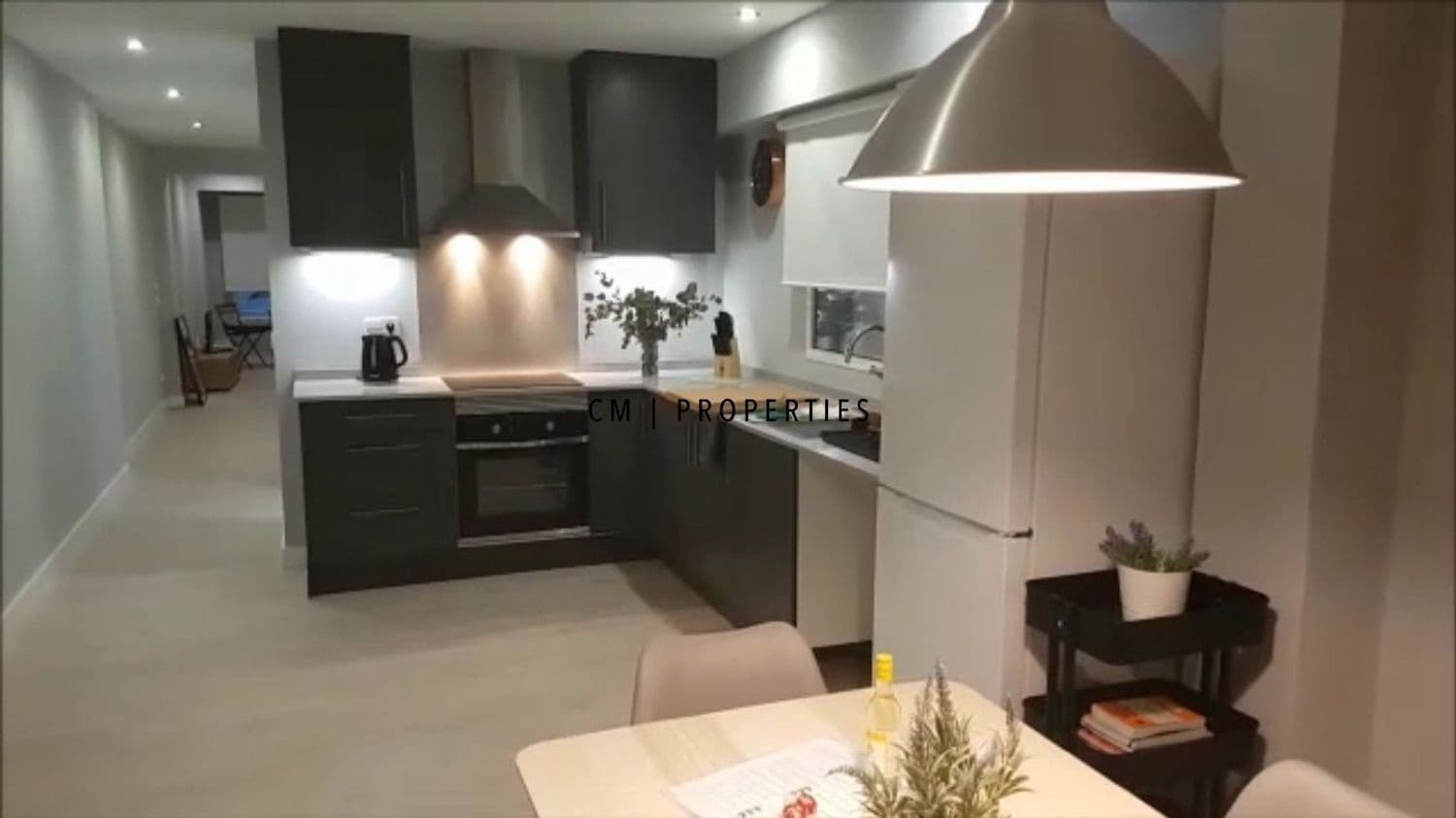 1 bedroom Flat for rent in Paterna - € 1,000 (Ref: 9715453)