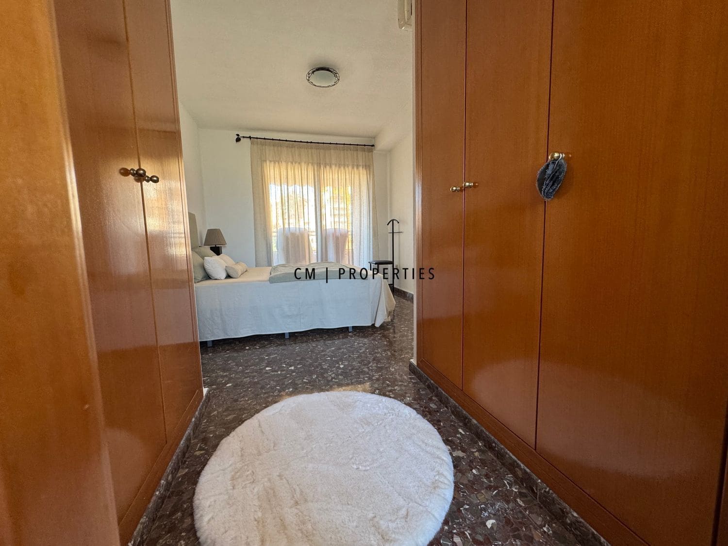3 bedroom Flat for rent in Valencia city with pool garage - € 2,100 (Ref: 9715454)