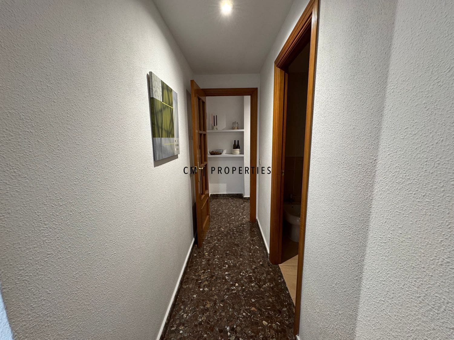 3 bedroom Flat for rent in Valencia city with pool garage - € 2,100 (Ref: 9715454)