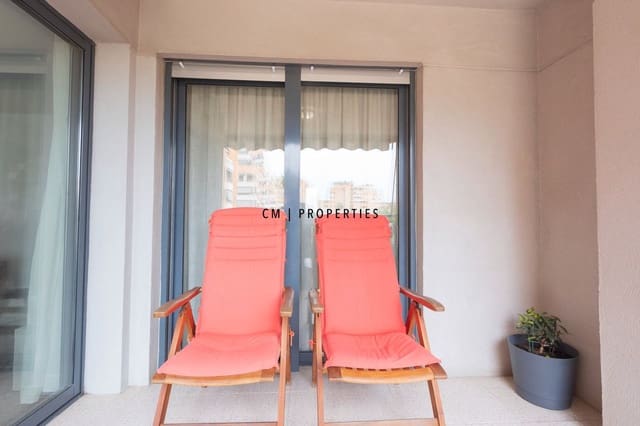 Appartement de 3 chambres à louer à Campanar, Valence ville avec piscine garage - 2 100 € (Ref: 9715454)