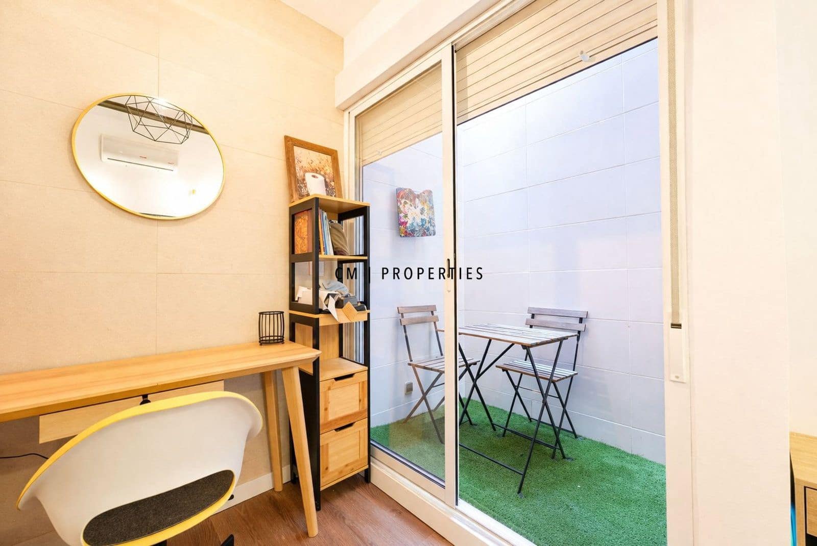 1 bedroom Flat for rent in Valencia city - € 1,300 (Ref: 9715606)