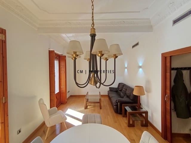 3 soverom Leilighet til leie i Extramurs, Valencia by - € 1 600 (Ref: 9716666)