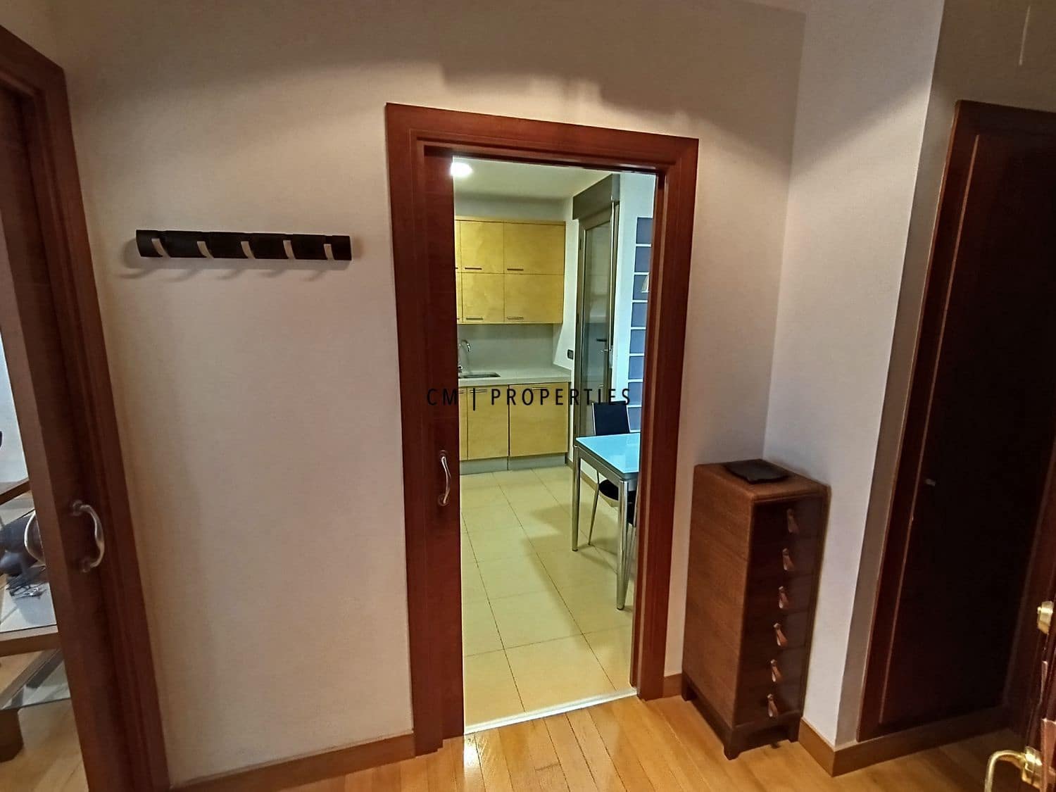 3 bedroom Flat for rent in Valencia city - € 1,600 (Ref: 9716666)