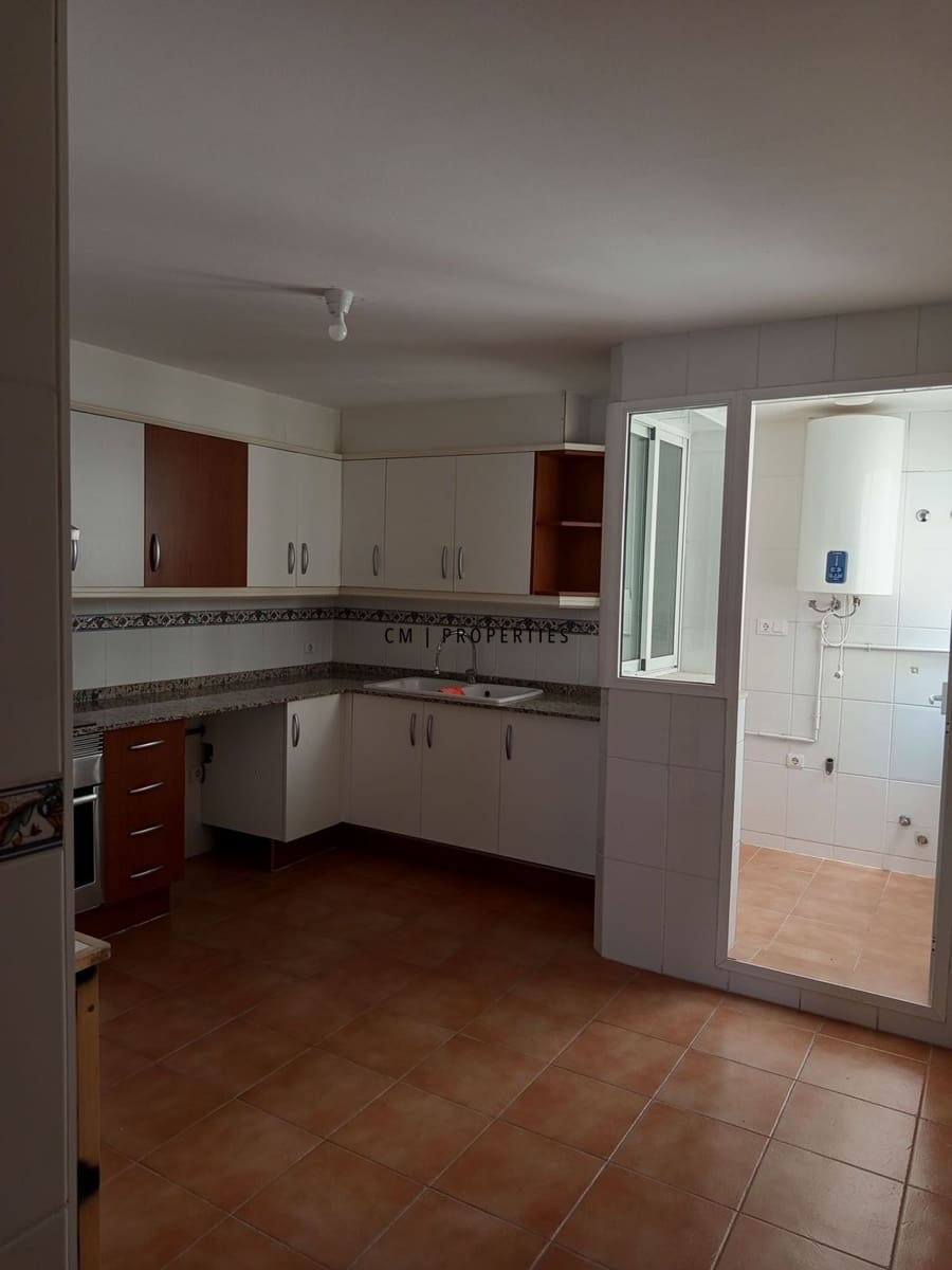 3 Zimmer Wohnung zu verkaufen in Tavernes Blanques mit Garage - 259.000 € (Ref: 9720573)