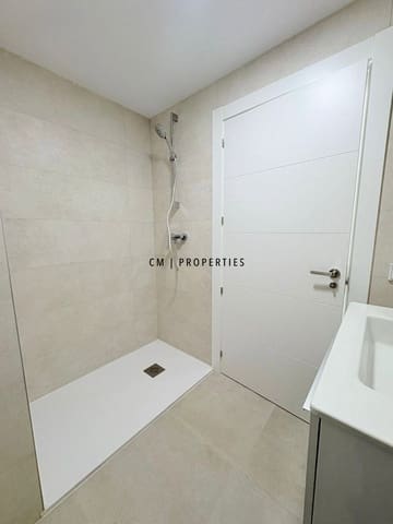 3 slaapkamer Flat te huur in L'Eliana met zwembad garage - € 2.500 (Ref: 9720712)