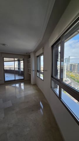 3 makuuhuone Asunto vuokrattavana paikassa Campanar, Valencia kaupunki mukana uima-altaan 
autotalli - 3 000 € (Ref: 9720825)