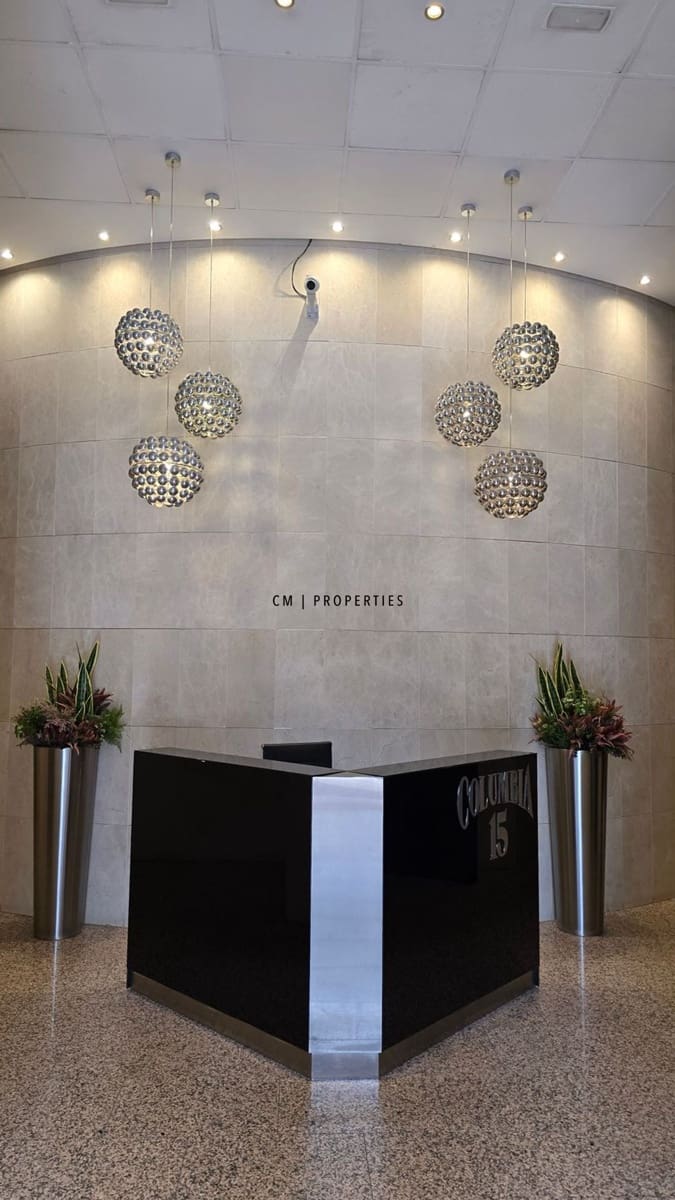 3 bedroom Flat for rent in Valencia city with pool garage - € 3,000 (Ref: 9720825)