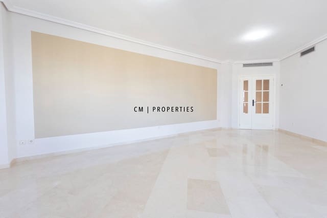 Appartement de 3 chambres à louer à Campanar, Valence ville avec piscine garage - 3 000 € (Ref: 9720825)