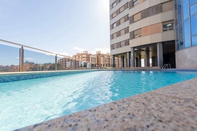 Piso de 3 habitaciones en Campanar, València ciudad en alquiler con piscina garaje - 2.700 € (Ref: 9720825)
