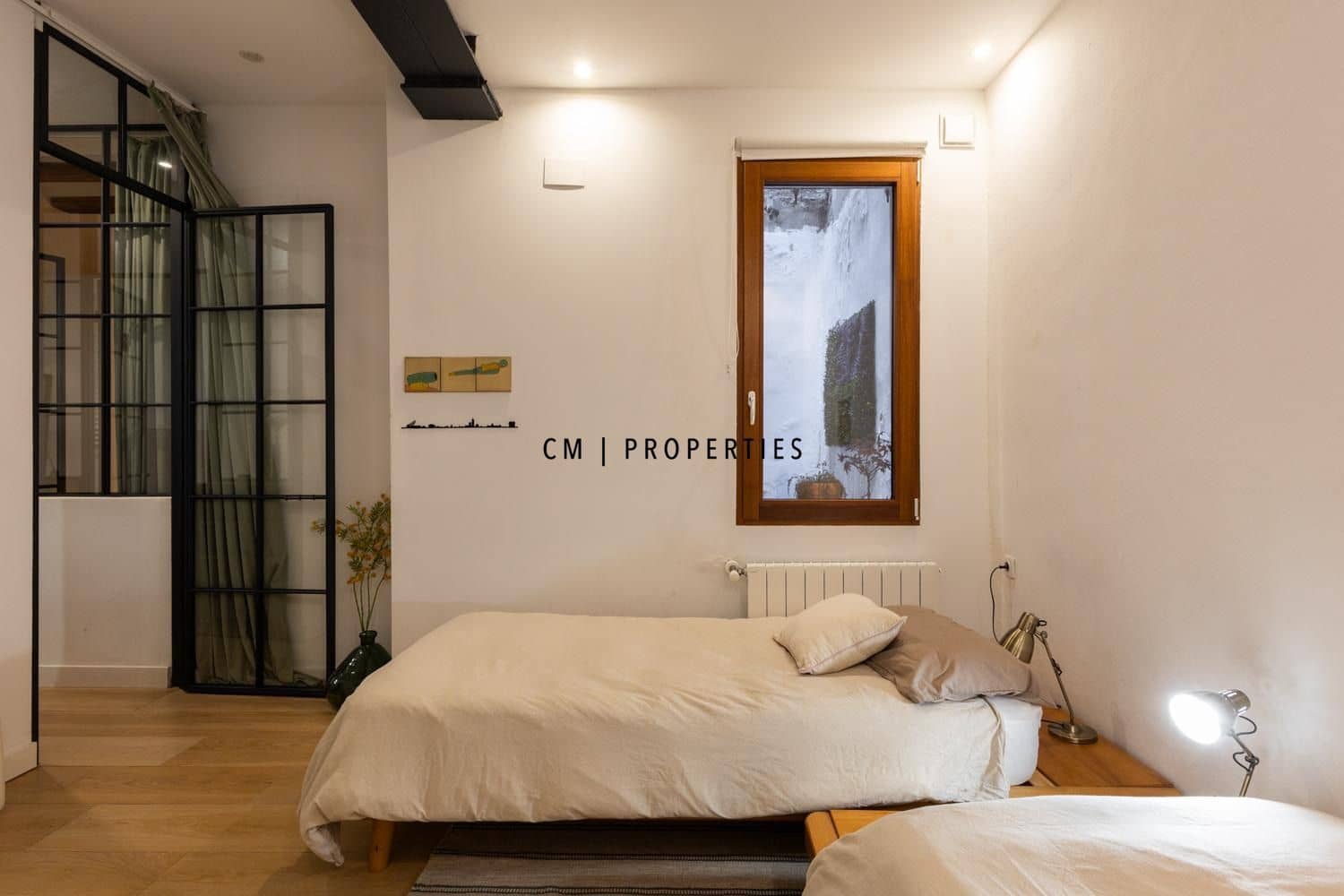 2 bedroom Flat for rent in Valencia city - € 2,400 (Ref: 9722200)