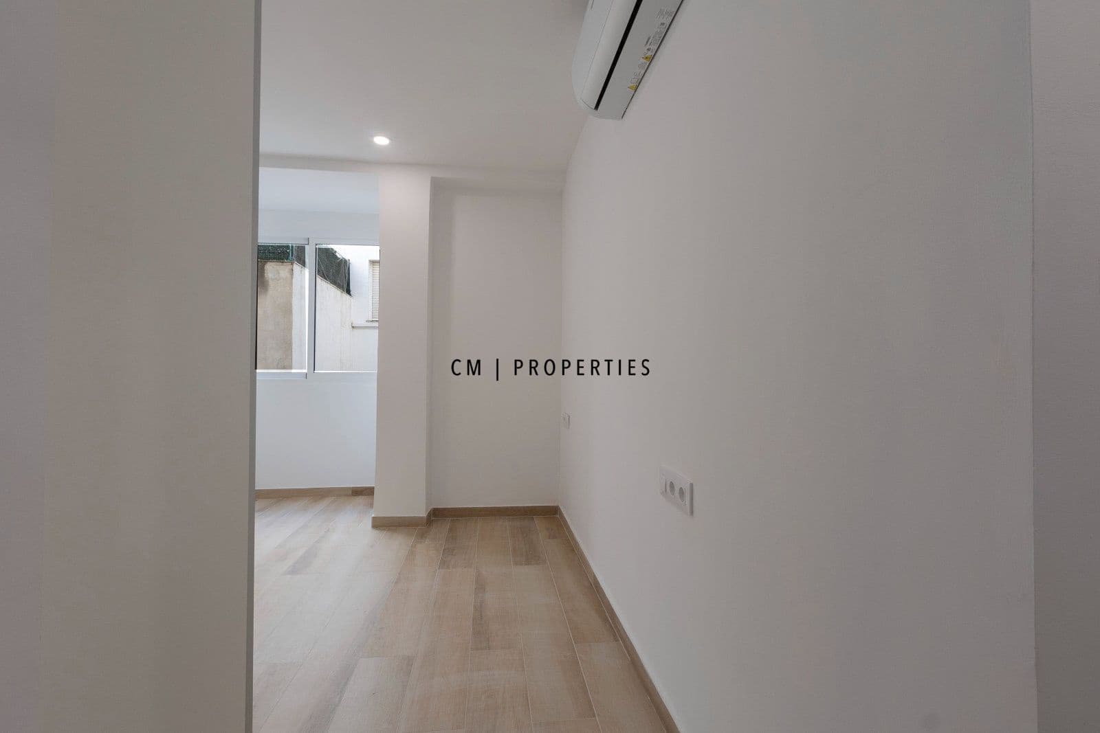 3 bedroom Flat for rent in San Antonio de Benageber - € 1,200 (Ref: 9722652)