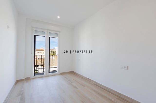 3 soverom Leilighet til leie i San Antonio de Benagéber - € 1 200 (Ref: 9722652)