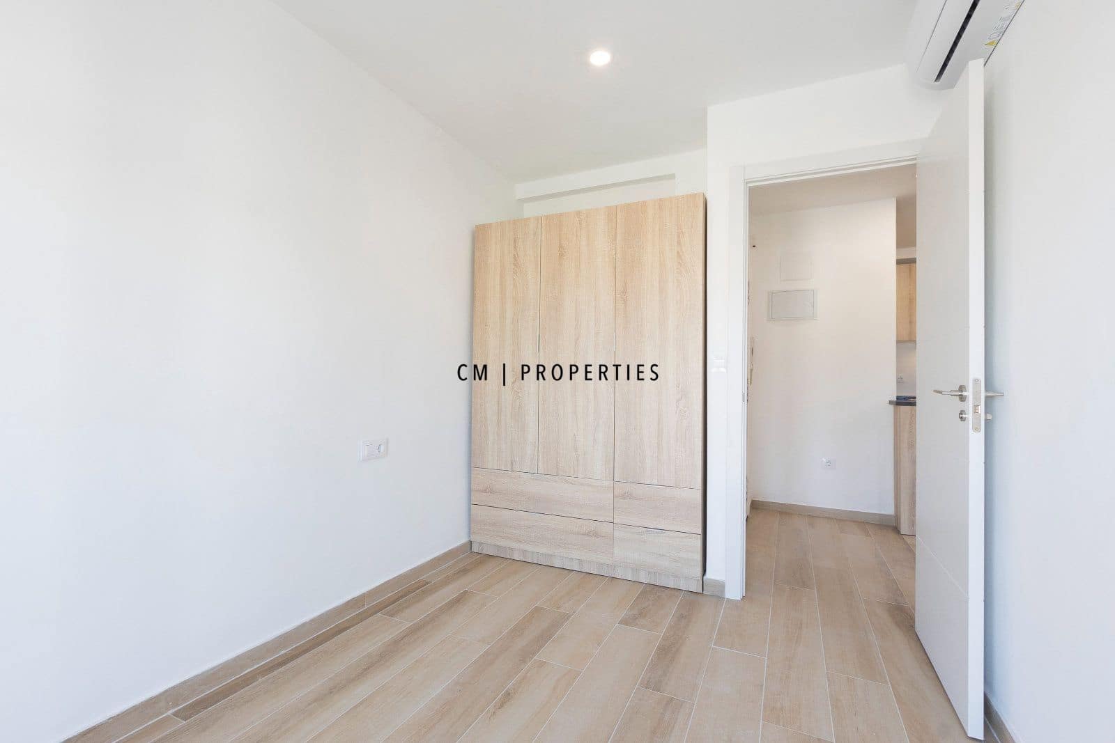 3 bedroom Flat for rent in San Antonio de Benageber - € 1,200 (Ref: 9722652)