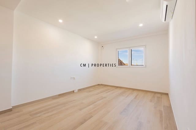 3 soverom Leilighet til leie i San Antonio de Benagéber - € 1 200 (Ref: 9722652)