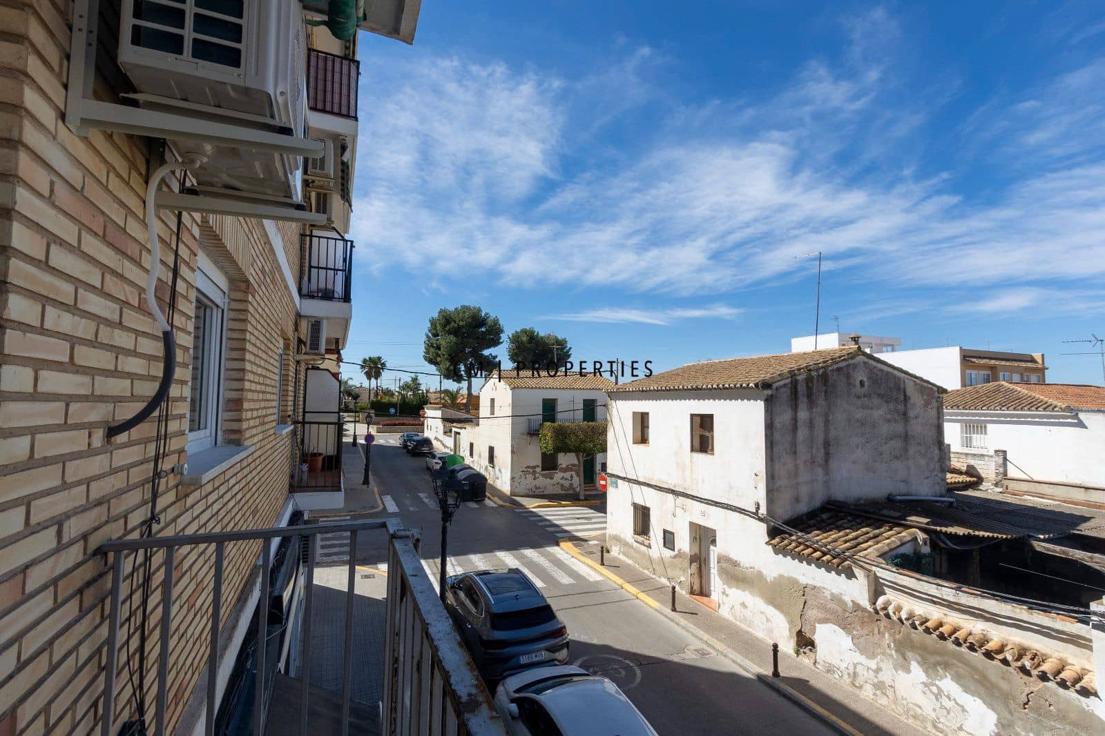 3 bedroom Flat for rent in San Antonio de Benageber - € 1,200 (Ref: 9722652)