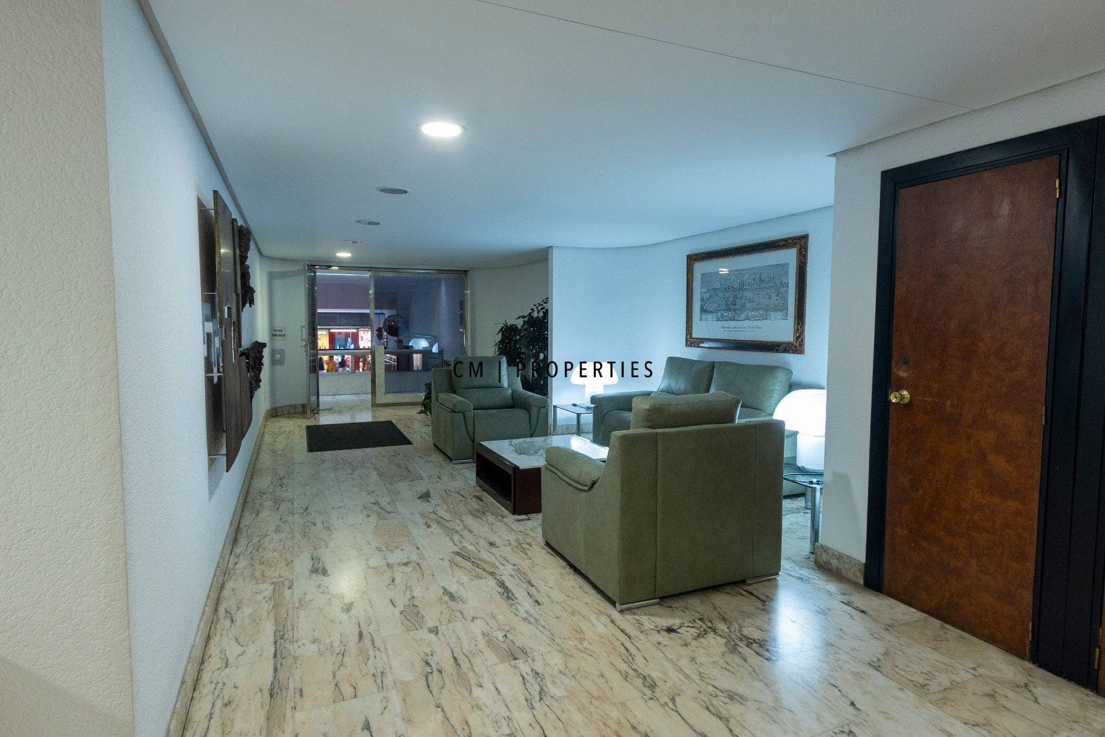 4 slaapkamer Flat te huur in Valencia stad - € 1.500 (Ref: 9723511)