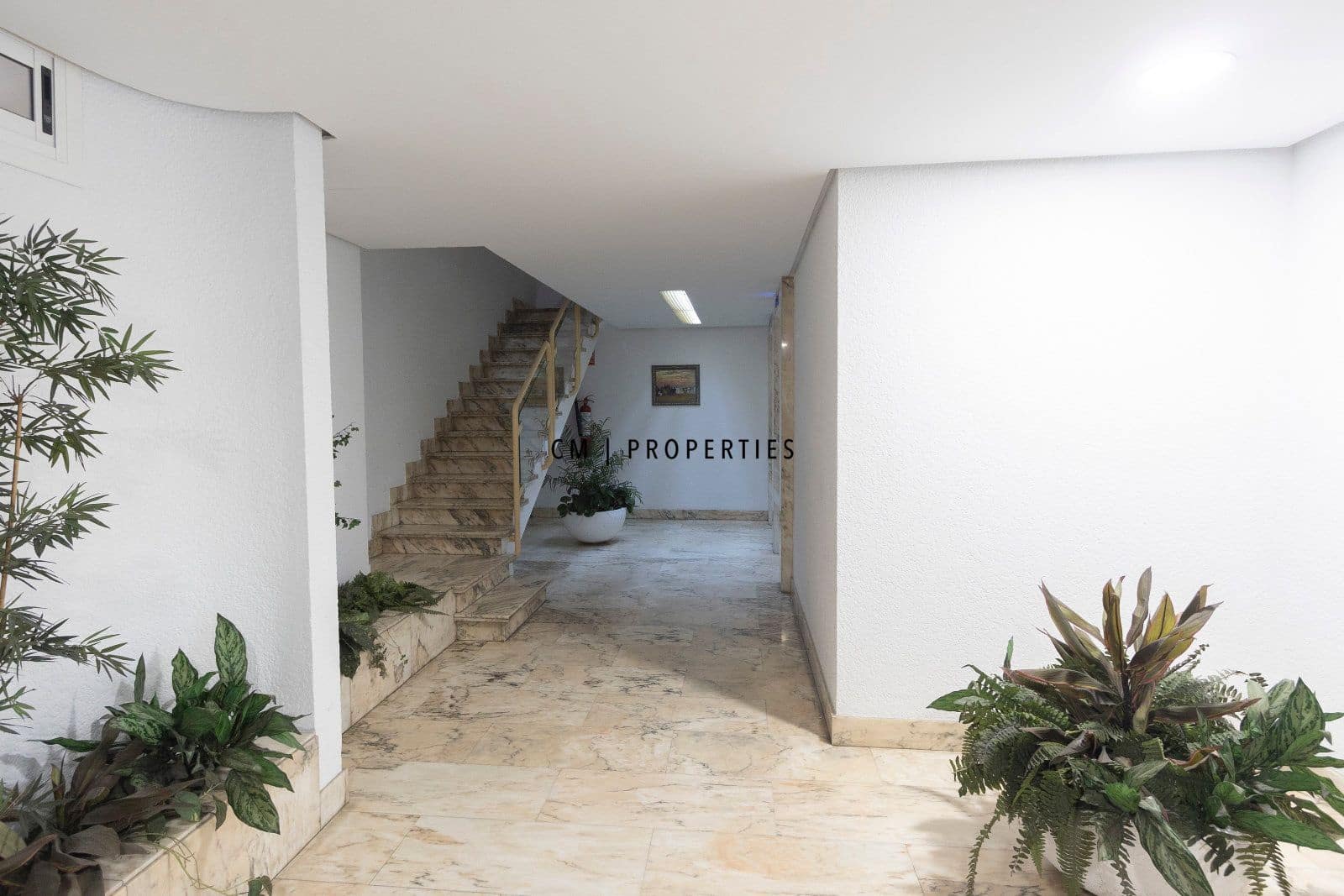 4 slaapkamer Flat te huur in Valencia stad - € 1.500 (Ref: 9723511)