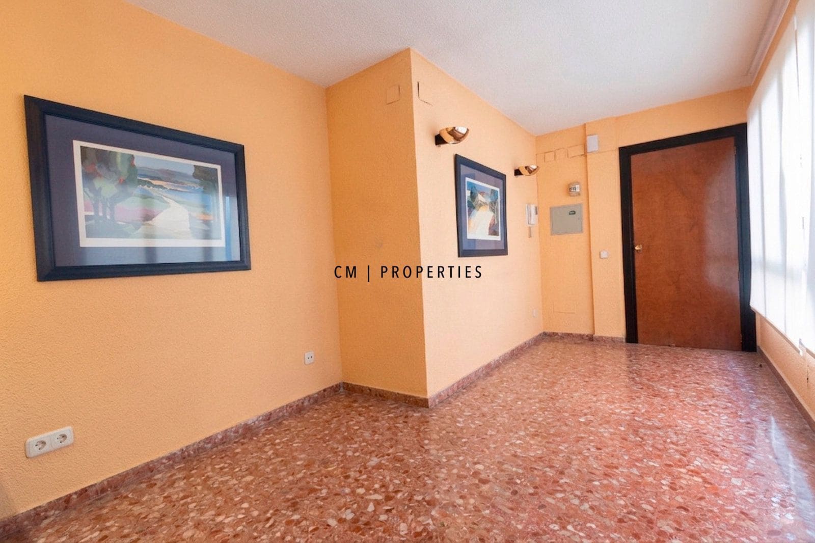 4 slaapkamer Flat te huur in Valencia stad - € 1.500 (Ref: 9723511)