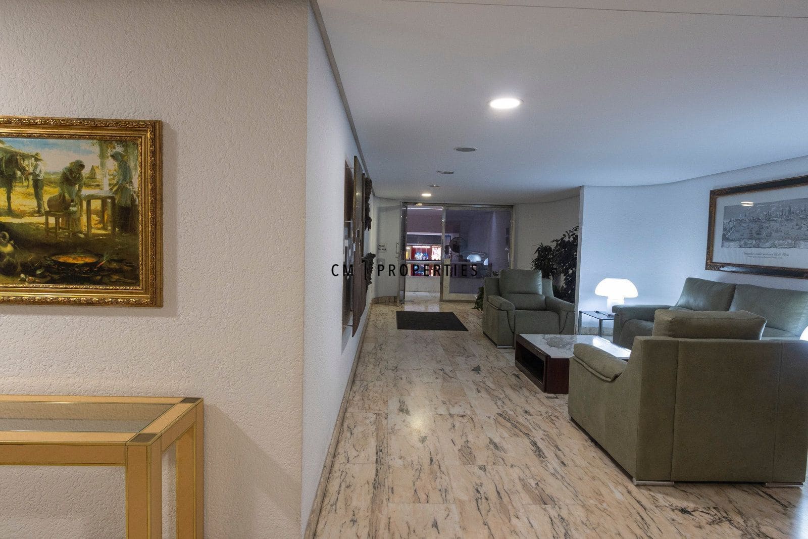 4 slaapkamer Flat te huur in Valencia stad - € 1.500 (Ref: 9723511)