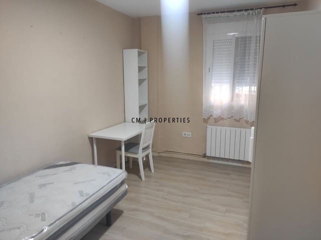 Piso de 3 habitaciones en Camins al Grau, València ciudad en alquiler - 1.000 € (Ref: 9724991)