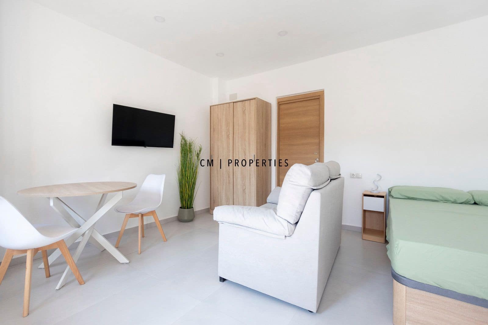 1 bedroom Flat for rent in Valencia city - € 1,200 (Ref: 9729560)