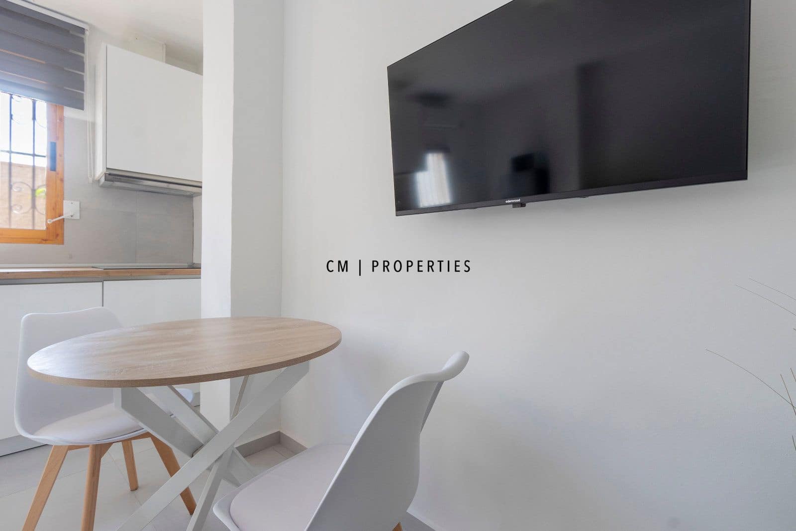 1 bedroom Flat for rent in Valencia city - € 1,200 (Ref: 9729560)