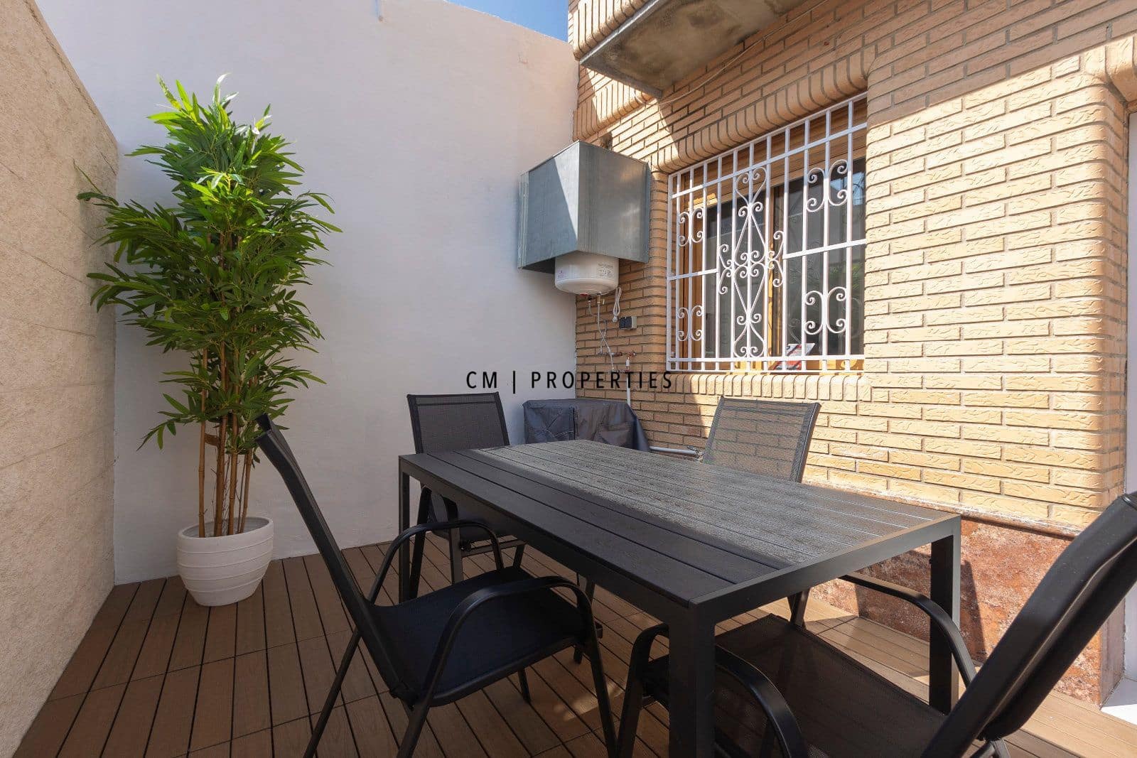 1 bedroom Flat for rent in Valencia city - € 1,200 (Ref: 9729560)