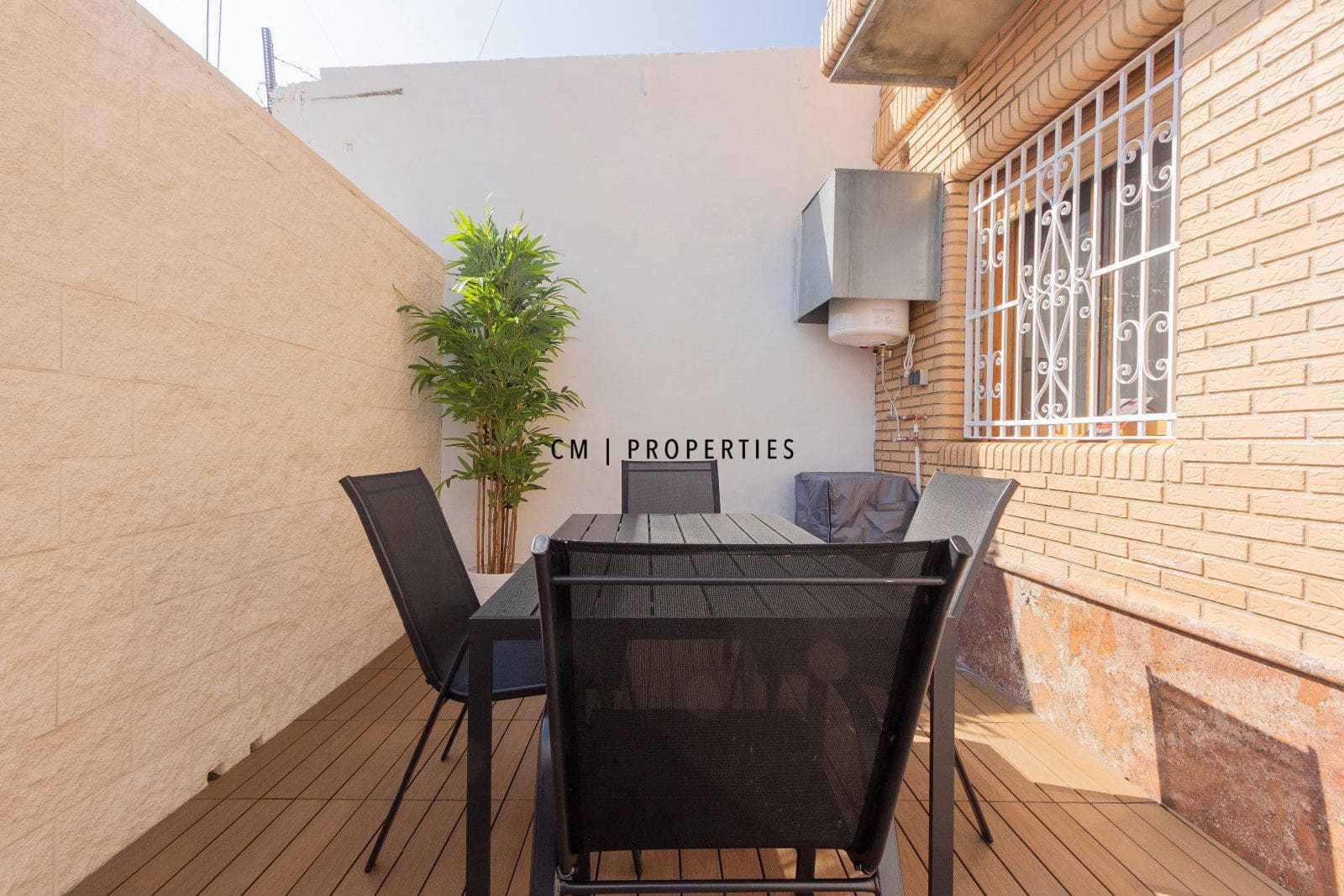 1 bedroom Flat for rent in Valencia city - € 1,200 (Ref: 9729560)