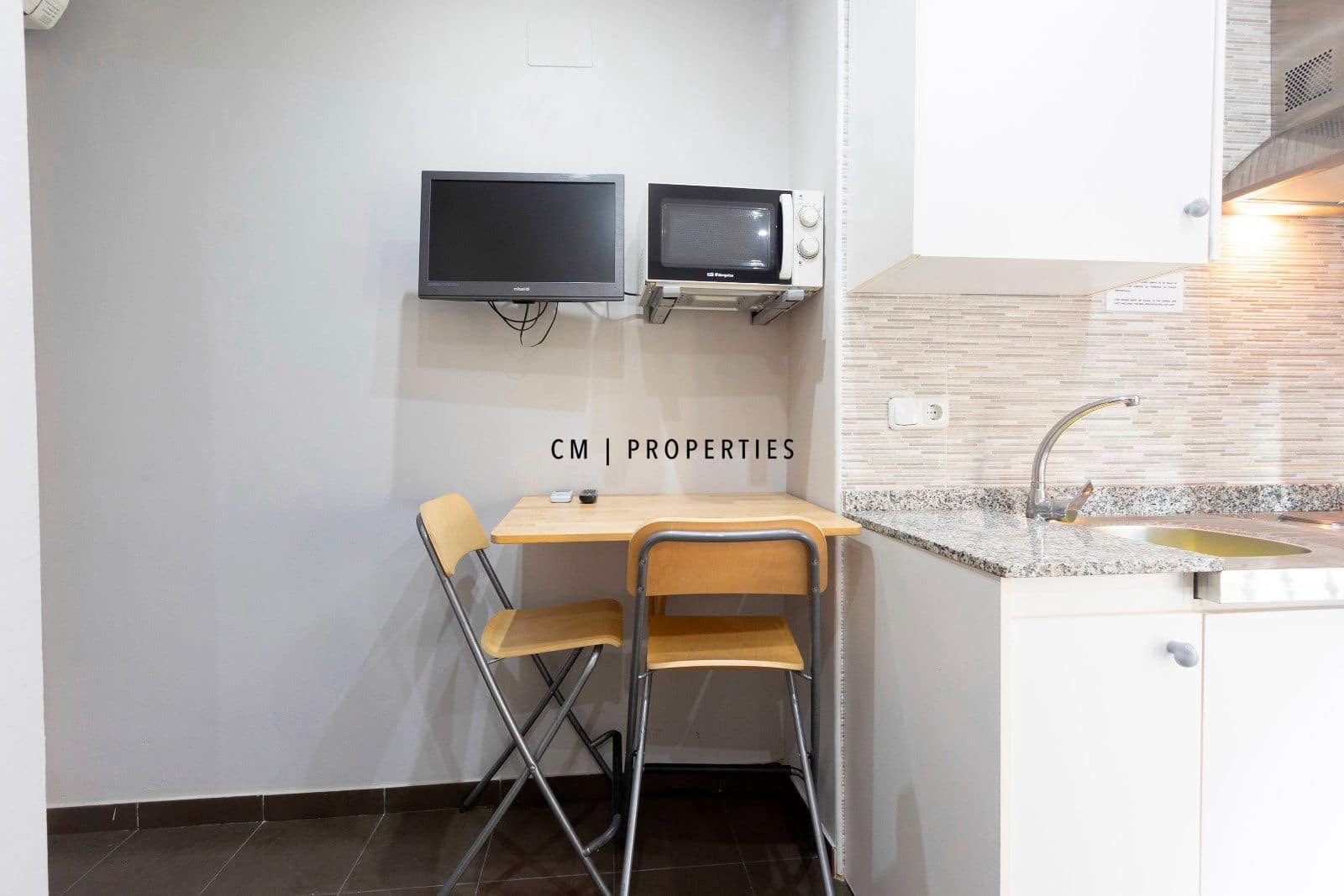 1 bedroom Flat for rent in Valencia city - € 1,100 (Ref: 9730456)