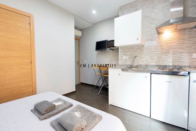 1 bedroom Flat for rent in Ciutat Vella, Valencia city - € 1,100 (Ref: 9730456)