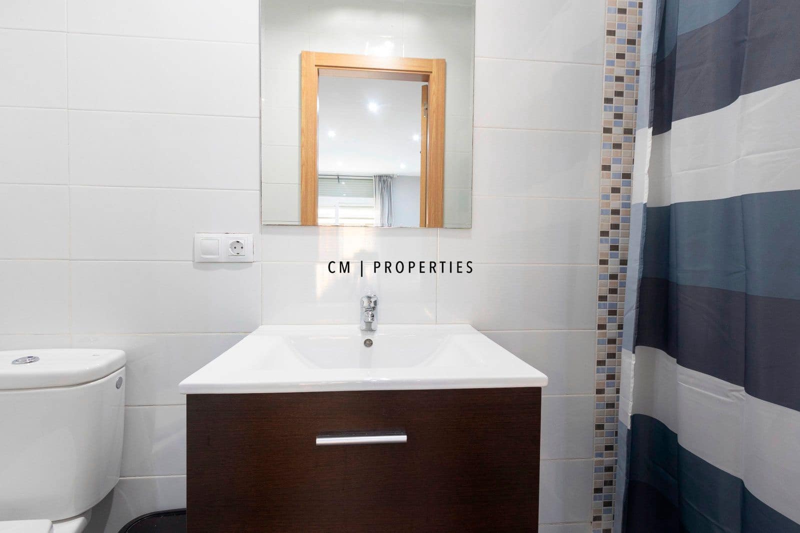 1 bedroom Flat for rent in Valencia city - € 1,100 (Ref: 9730457)