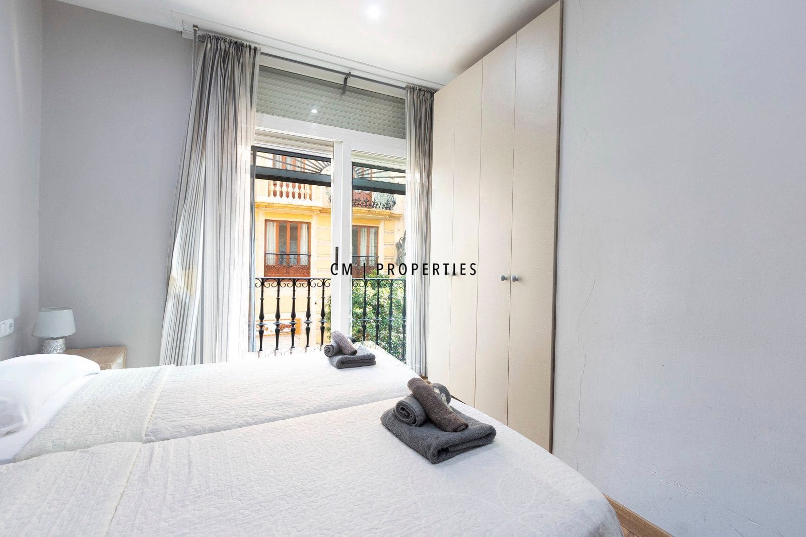 1 bedroom Flat for rent in Valencia city - € 1,100 (Ref: 9730457)