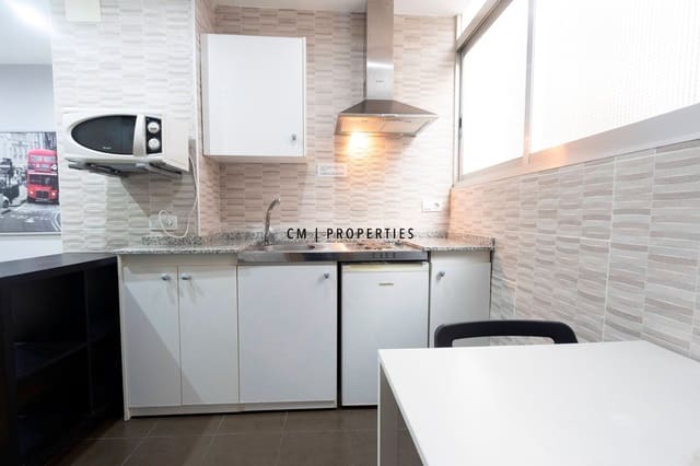 1 quarto Apartamento para arrendar em Ciutat Vella, Valência cidade - 1 050 € (Ref: 9730458)