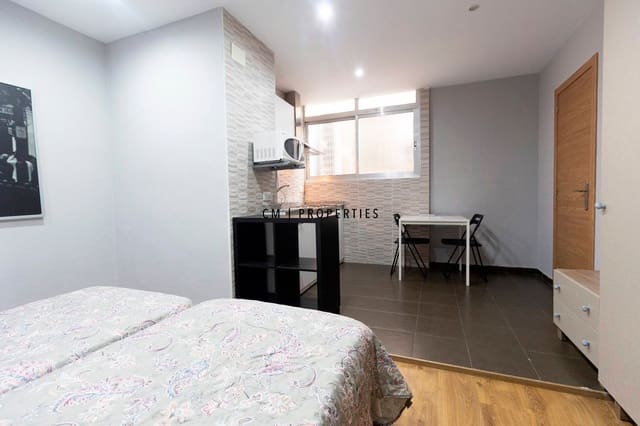 1 quarto Apartamento para arrendar em Ciutat Vella, Valência cidade - 1 050 € (Ref: 9730458)