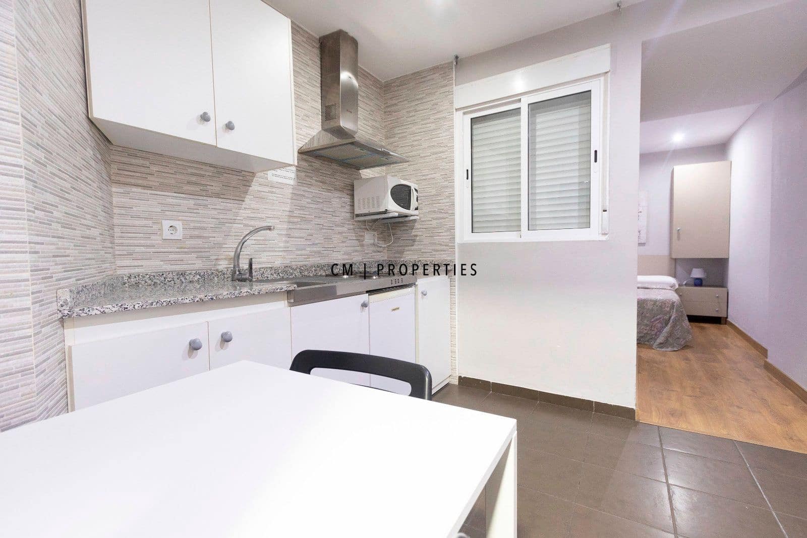 1 bedroom Flat for rent in Valencia city - € 1,000 (Ref: 9730459)