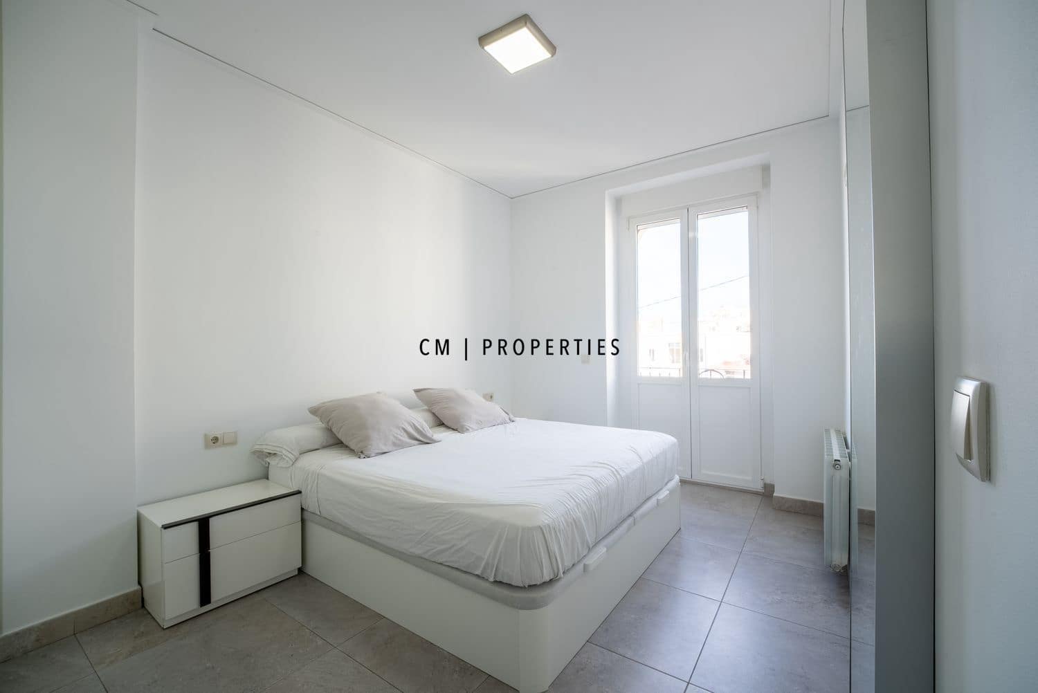 3 bedroom Flat for rent in Valencia city - € 1,850 (Ref: 9731386)