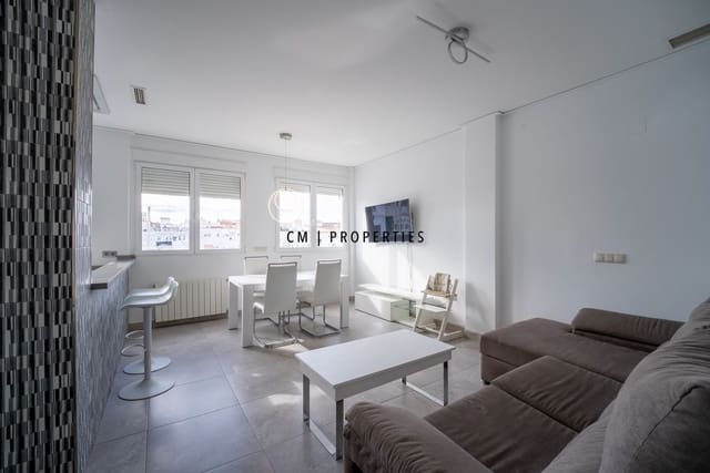 3 makuuhuone Asunto vuokrattavana paikassa L'Eixample, Valencia kaupunki - 1 850 € (Ref: 9731386)