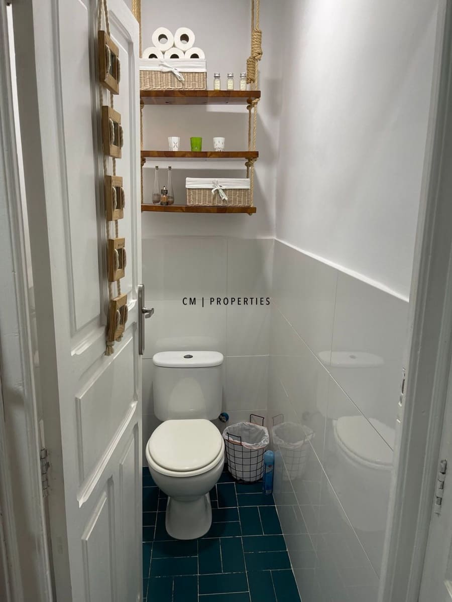 4 soverom Leilighet til leie i Valencia by med garasje - € 1 450 (Ref: 9733390)